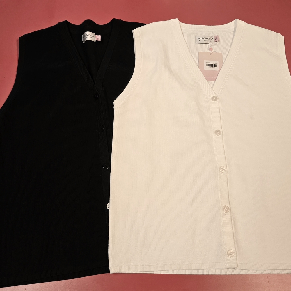 Hello Molly Black and White Sleeveless Tops